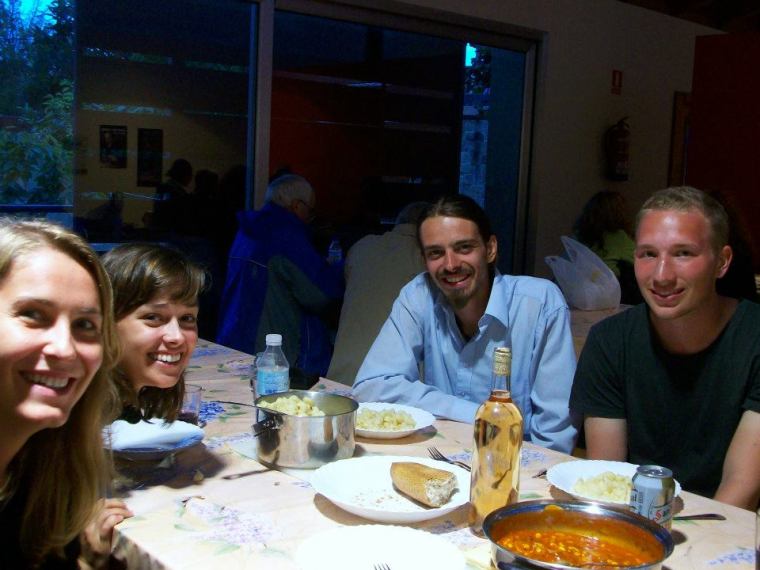 375180_684227844881_13005434_35116426_1684305417_n